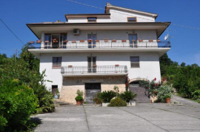 Отель B&B La Palombara  Джулиано Ди Рома
